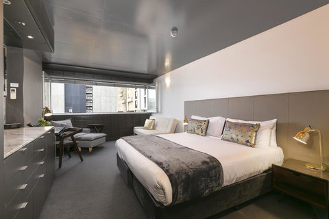 The Soho Hotel - Accommodation Gladstone 19