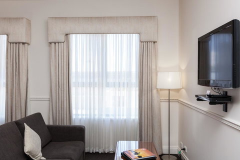 Majestic Tynte Street Apartments - Accommodation Gladstone 13