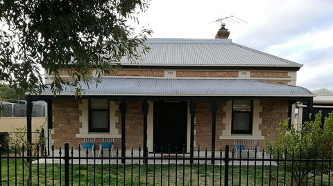 Hilda Anna's - Accommodation Gladstone 14