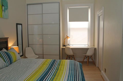 Smugglers Inn Studio Apartments - Accommodation Gladstone 18