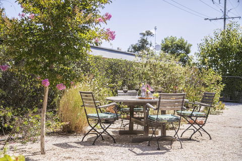 Mataro Cottage - Accommodation Gladstone 27