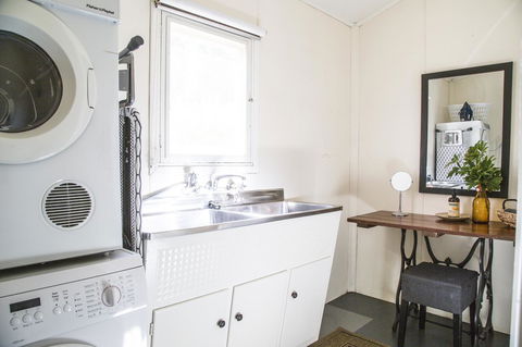 Mataro Cottage - Accommodation Gladstone 26