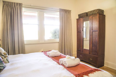 Mataro Cottage - Accommodation Gladstone 11