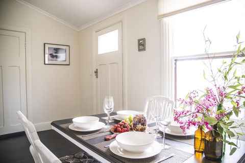 Mataro Cottage - Accommodation Gladstone 22
