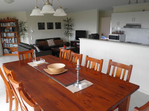 The Haven - Island Beach - Accommodation Gladstone 2