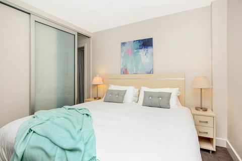 Pier Luxury Apartments - Accommodation Gladstone 28