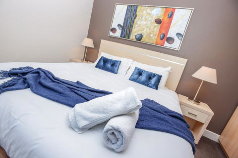 Pier Luxury Apartments - Accommodation Gladstone 27
