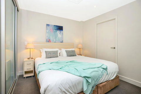 Pier Luxury Apartments - Accommodation Gladstone 30