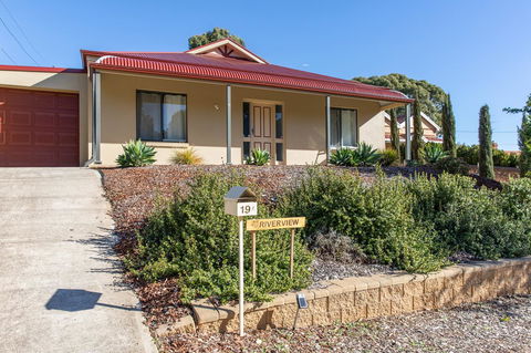 Rivergum Cottages Gawler Barossa Region - Accommodation Gladstone 1
