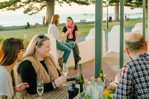 Seawall Apartments - Accommodation Gladstone 31