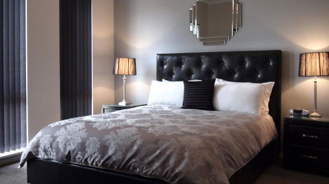 Casavino Luxury Villa - Accommodation Gladstone 21