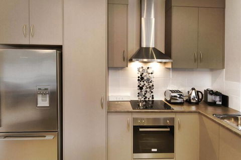 Casavino Luxury Villa - Accommodation Gladstone 37