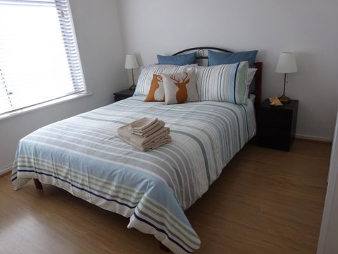 Selene Holiday Apartment @West Beach - Accommodation Gladstone 22