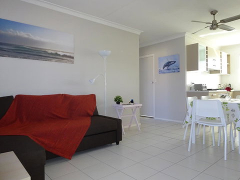 Selene Holiday Apartment @West Beach - Accommodation Gladstone 31