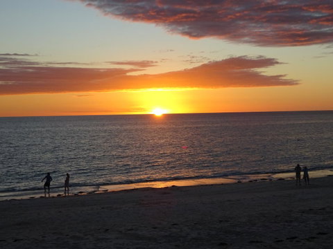 Selene Holiday Apartment @West Beach - Accommodation Gladstone 10
