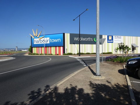 Selene Holiday Apartment @West Beach - Accommodation Gladstone 32
