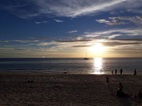 Selene Holiday Apartment @West Beach - Accommodation Gladstone 7