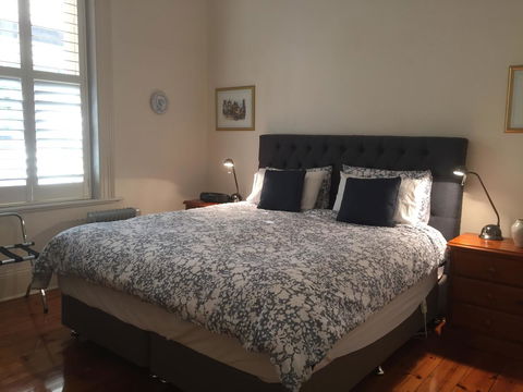 8 Osborne - Accommodation Gladstone 10