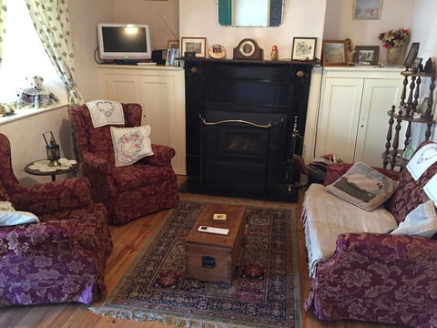 Lavender Cottage B&B - Accommodation Gladstone 5