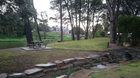 Lavender Cottage B&B - Accommodation Gladstone 8