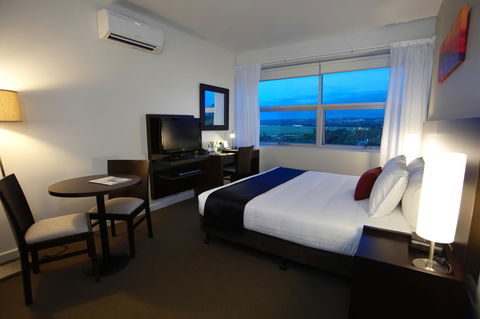 Quest Mawson Lakes - Accommodation Gladstone 2