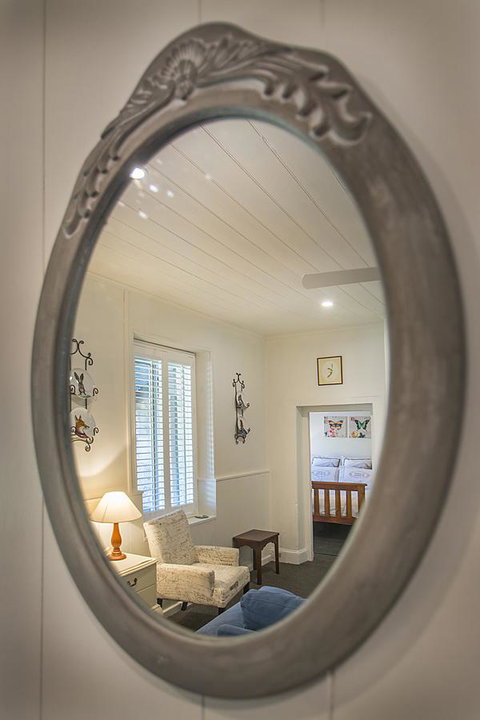 Stoneleigh Cottage Bed And Breakfast - Accommodation Gladstone 26