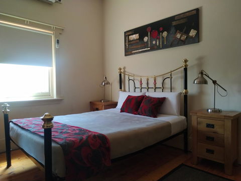 Glenelg Gateway Apartments - Accommodation Gladstone 7