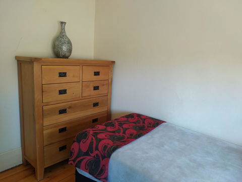 Glenelg Gateway Apartments - Accommodation Gladstone 3