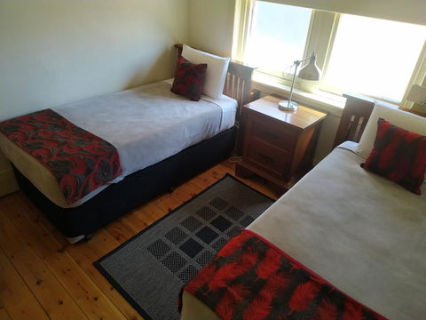 Glenelg Gateway Apartments - Accommodation Gladstone 4