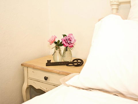 Queen's Cottage Barossa Valley - Accommodation Gladstone 14