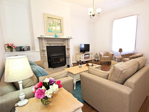 Queen's Cottage Barossa Valley - Accommodation Gladstone 13