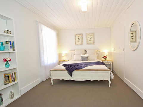 Queen's Cottage Barossa Valley - Accommodation Gladstone 18