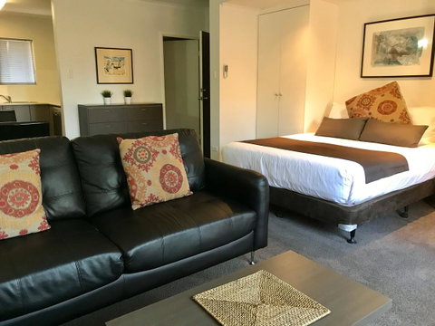 Adelaide DressCircle Apartments - Archer Street - Accommodation Gladstone 6