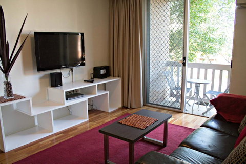 Adelaide DressCircle Apartments - Archer Street - Accommodation Gladstone 14