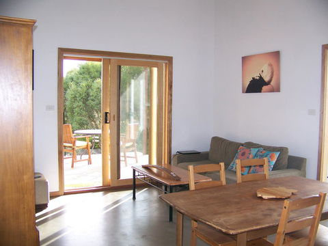 Mallee Bark Retreat - Accommodation Gladstone 5