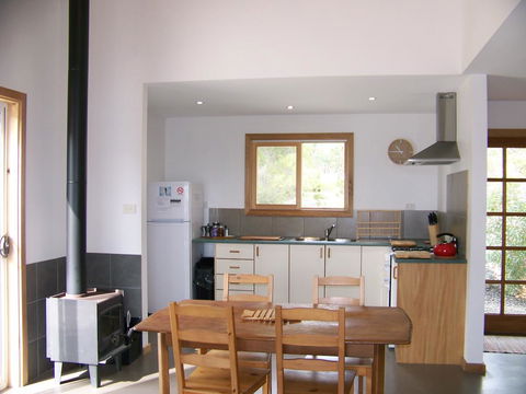 Mallee Bark Retreat - Accommodation Gladstone 4