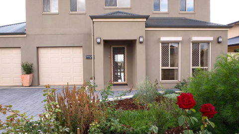 Rezare House Bed & Breakfast - Accommodation Gladstone 1