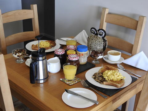 Rezare House Bed & Breakfast - Accommodation Gladstone 30