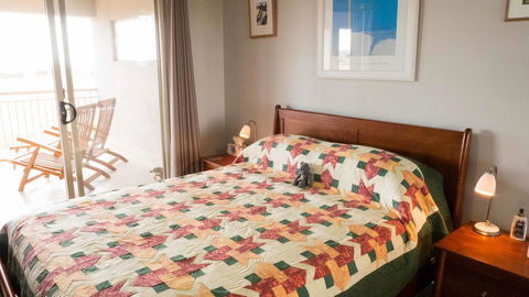 Rezare House Bed & Breakfast - Accommodation Gladstone 5