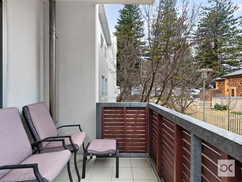 Breeze Beachfront Apartment - Accommodation Gladstone 26