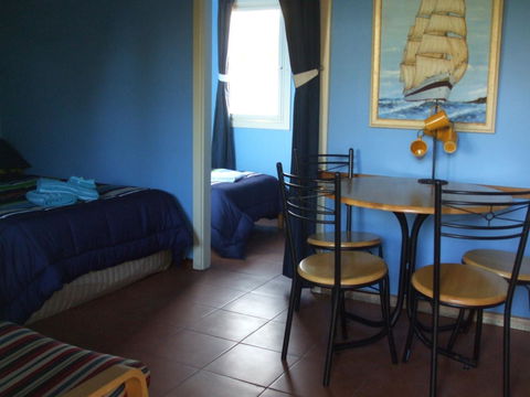 Casuarina Coastal Units - Accommodation Gladstone 11