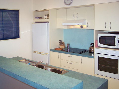 SeaShells Penneshaw - Accommodation Gladstone 16