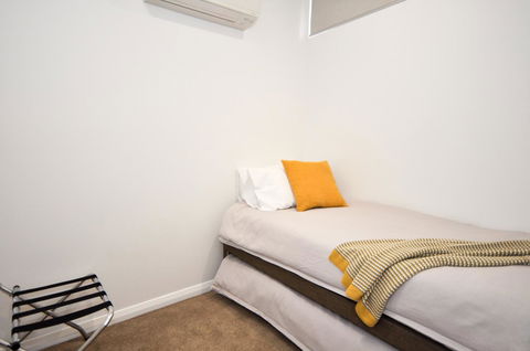 Loxton Courthouse Apartments - Accommodation Gladstone 0