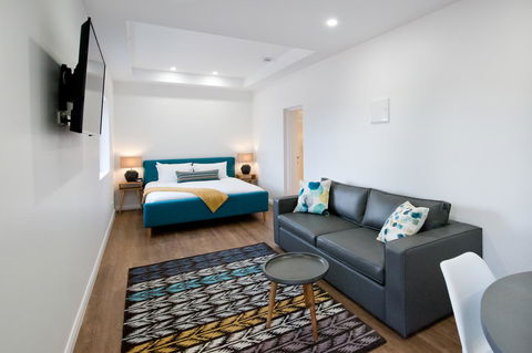 Loxton Courthouse Apartments - Accommodation Gladstone 1