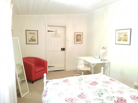 Amy\'s House Bed & Breakfast - Accommodation Gladstone 8