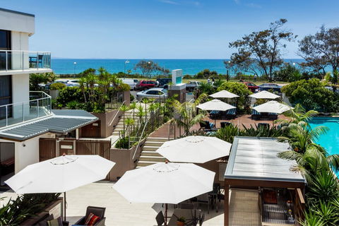 Bayview Beachfront Apartments, In Town Right On The Beach - Accommodation Gladstone 11