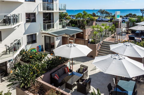 Bayview Beachfront Apartments, In Town Right On The Beach - Accommodation Gladstone 22