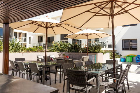 Bayview Beachfront Apartments, In Town Right On The Beach - Accommodation Gladstone 25