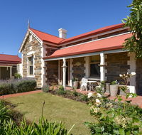 Trafalgar Premium Vintage Suites - Accommodation Gladstone