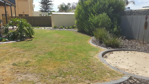 Beachside Escape On The Esplanade - Accommodation Gladstone 11